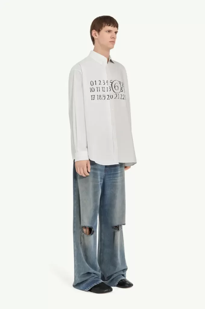 Asymmetrisches Hemd mit Zahlen Asymmetrisches Hemd mit Zahlen
