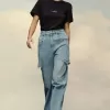 Denim-Jeans mit Schrägstrich-Details Denim-Jeans mit Schrägstrich-Details