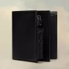 Gefaltete Lederbrieftasche Gefaltete Lederbrieftasche