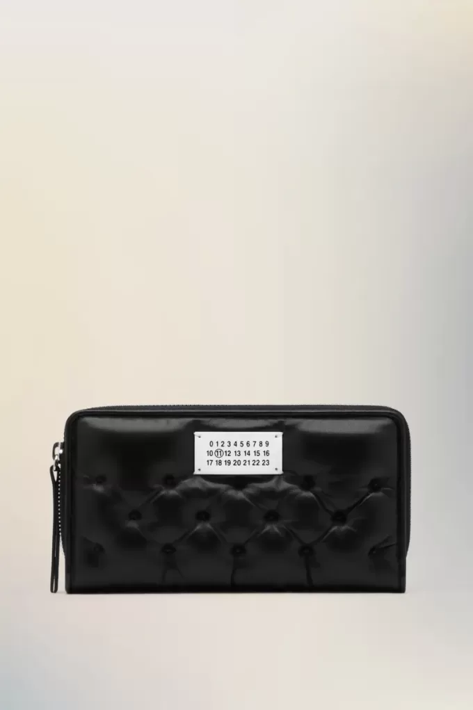 Geldbörse mit Glam Slam-Stickerei Geldbörse mit Glam Slam-Stickerei