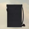 Handyhalter mit vier Stichen Handyhalter mit vier Stichen