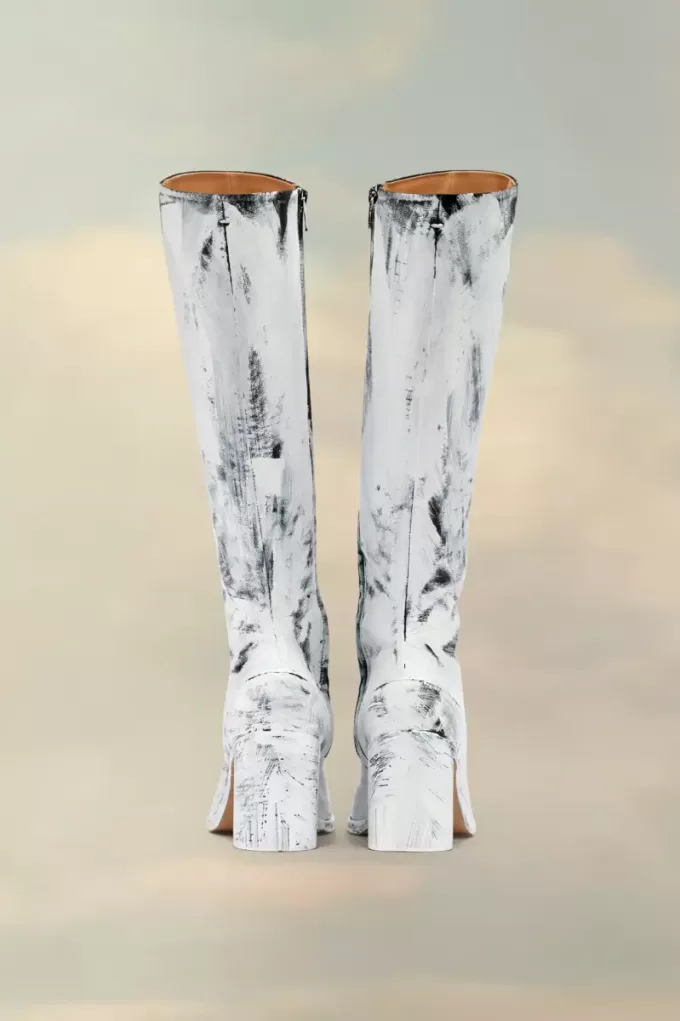 Kniehohe Stiefel „Tabi Bianchetto“. Kniehohe Stiefel „Tabi Bianchetto“.