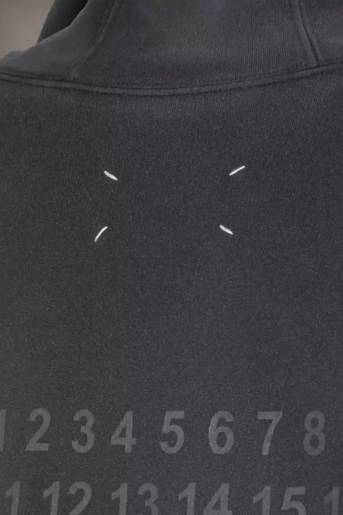 Maison Margiela – Kapuzenpullover mit numerischem Logo Maison Margiela – Kapuzenpullover mit numerischem Logo