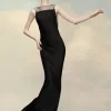 Maison Margiela – Kleid aus gehämmertem Satin Maison Margiela – Kleid aus gehämmertem Satin