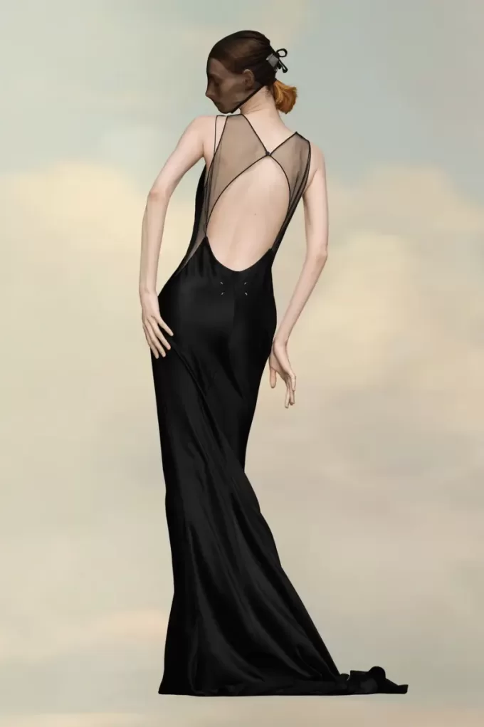 Maison Margiela – Kleid aus gehämmertem Satin Maison Margiela – Kleid aus gehämmertem Satin