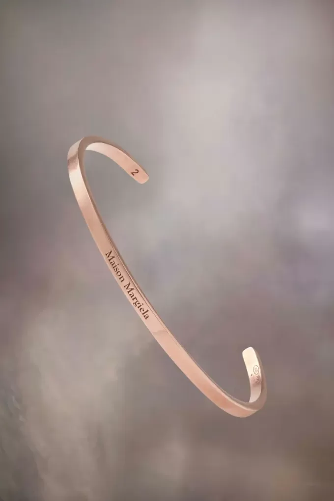 Maison Margiela Logo-Manschette Maison Margiela Logo-Manschette