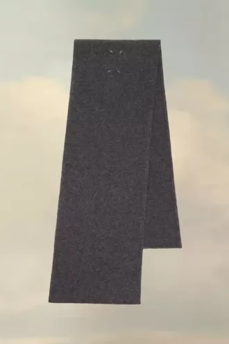 Maison Margiela Schal aus gefilzter Wolle Maison Margiela Schal aus gefilzter Wolle