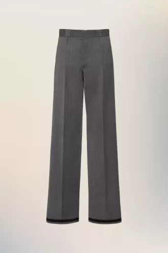 Maßgeschneiderte Wollhose