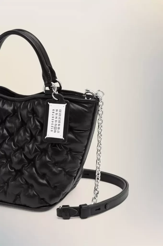 Mini-Tragetasche mit Glam-Slam-Stickerei Mini-Tragetasche mit Glam-Slam-Stickerei