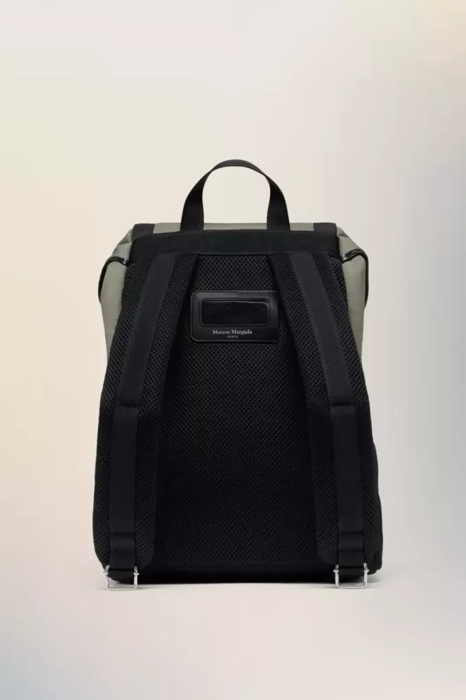 Mittlerer Hightech-Rucksack Mittlerer Hightech-Rucksack