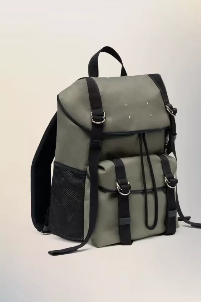 Mittlerer Hightech-Rucksack Mittlerer Hightech-Rucksack
