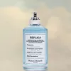 Nachbildung des Eau de Toilette „Sailing Day“. Nachbildung des Eau de Toilette „Sailing Day“.