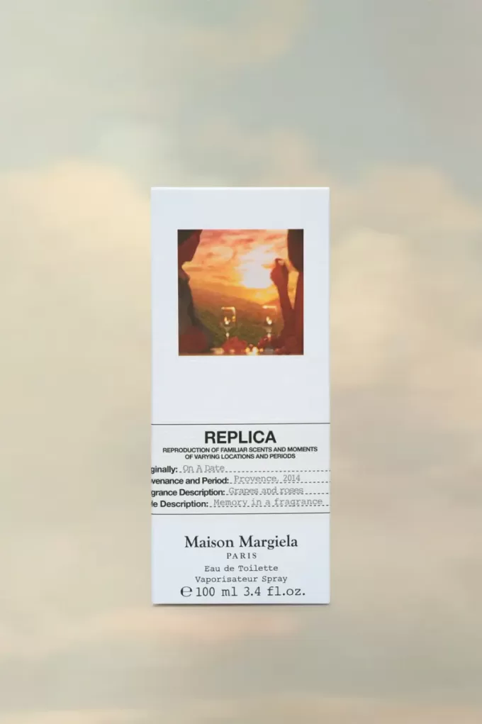 Replica On A Date Eau de Toilette Replica On A Date Eau de Toilette