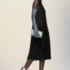 Retrogrades Seidenstrickkleid Retrogrades Seidenstrickkleid