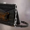Snatted Schulter-Clutch, klein Snatted Schulter-Clutch, klein