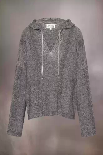 Sommerlicher Kinnstrick-Hoodie Sommerlicher Kinnstrick-Hoodie
