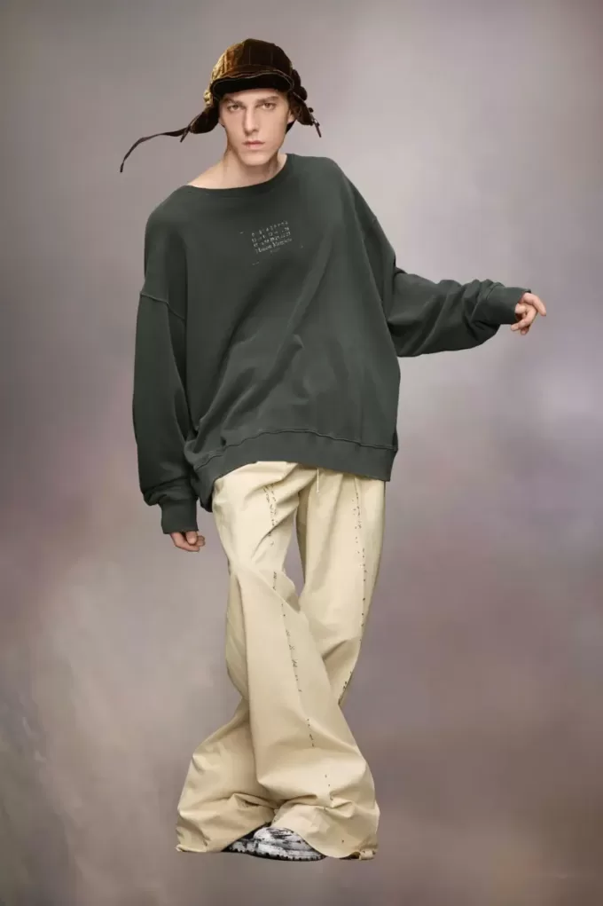 Sweatshirt mit Stamp-Logo Sweatshirt mit Stamp-Logo