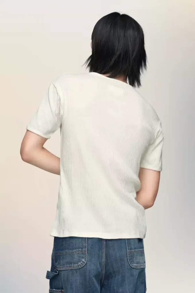 T-Shirt aus gerippter Baumwolle T-Shirt aus gerippter Baumwolle