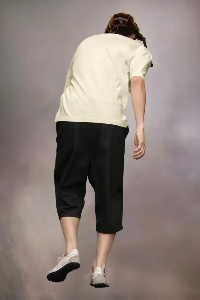 T-Shirt mit gesticktem Logo T-Shirt mit gesticktem Logo