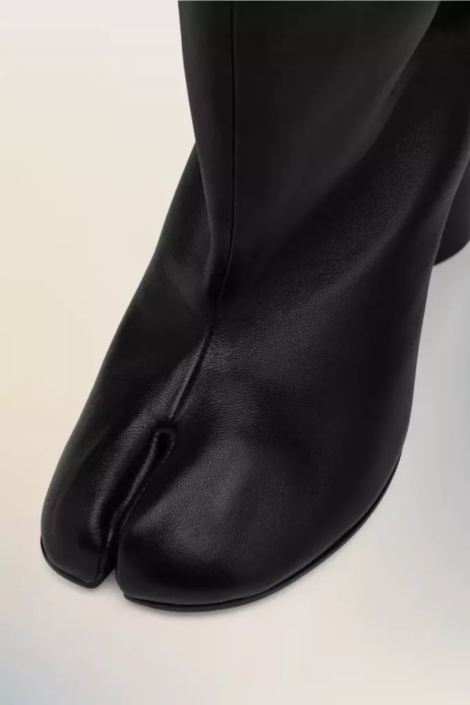 Tabi Stiefeletten mit Kordelzug Tabi Stiefeletten mit Kordelzug